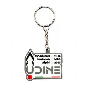 94ª Adunata Nazionale Alpini Udine 2023. Portachiavi in PVC. Foto frontale.