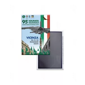 Magnete in metallo Adunata Alpini di Vicenza 2024. Immagine del magnete raffigurante la locandina dell'Adunata Alpini di Vicenza.
